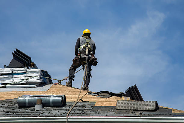 Professional Gutter Installation technician working in Bargersville, IN